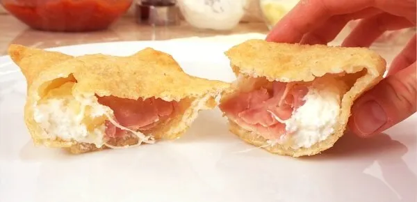 Calzone Fritto Napoletano Ricotta e Prosciutto